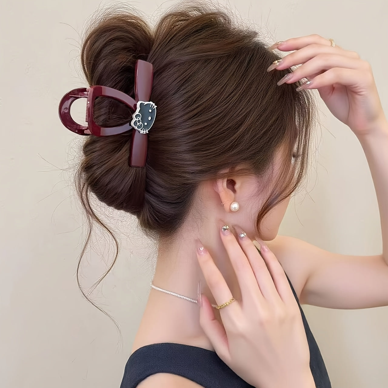 Sanrio for hello kitty Elegant Hair Clip for Women - Cute Leopard Print with Tassel, Black & White Design, Perfect for Valentine'S Day, Versatile Hair Accessory for Buns and Updos, Cute Hair Accessories, Valentine'S Day Gift, Playful Design, Durable