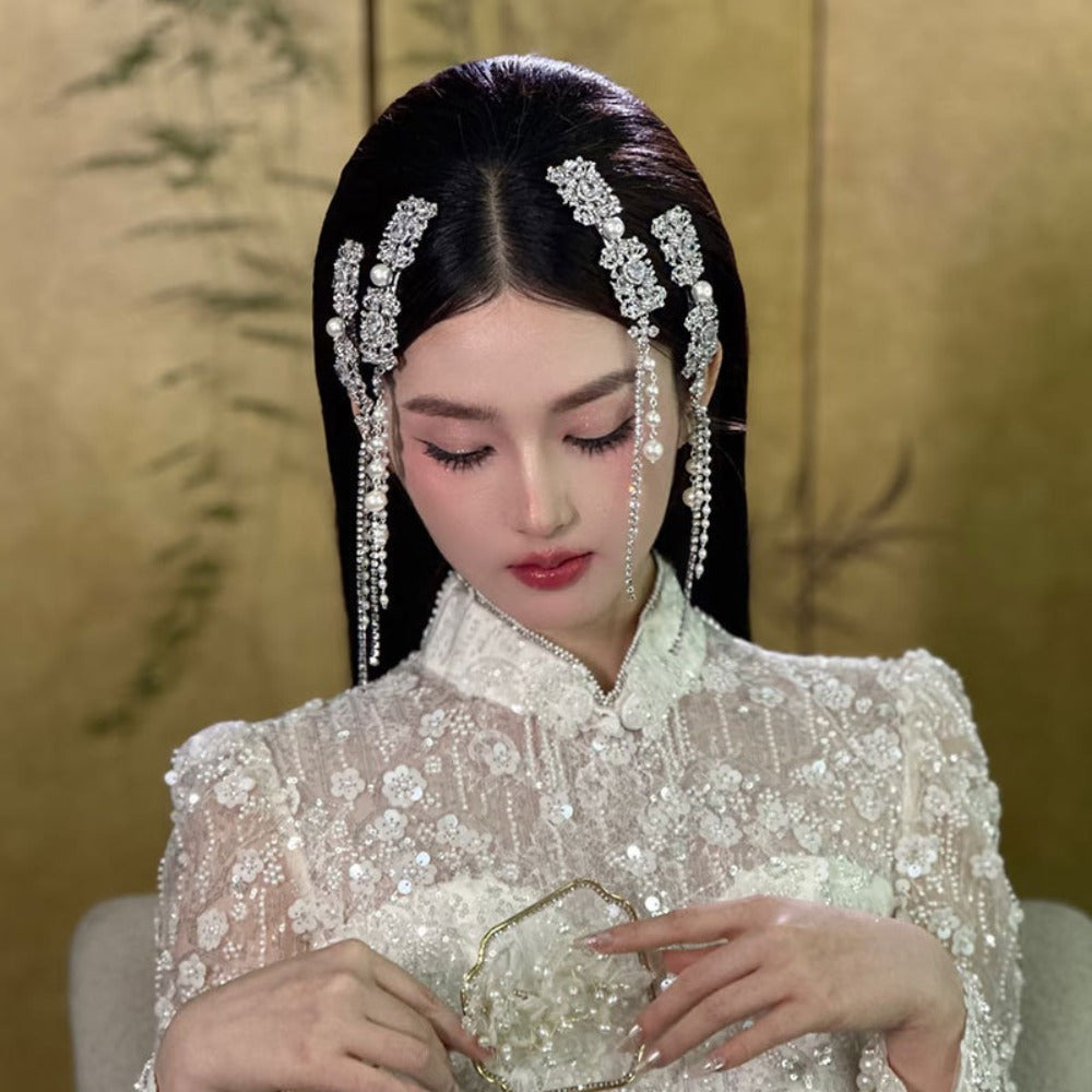 [Glamorous Hairpiece] Elegant Bridal Hair Accessory with Sparkling Rhinestones & Imitation Pearls - Ethnic Style Tassel Clip, Light Luxury Metal Headwear for Weddings, Wedding Accessories