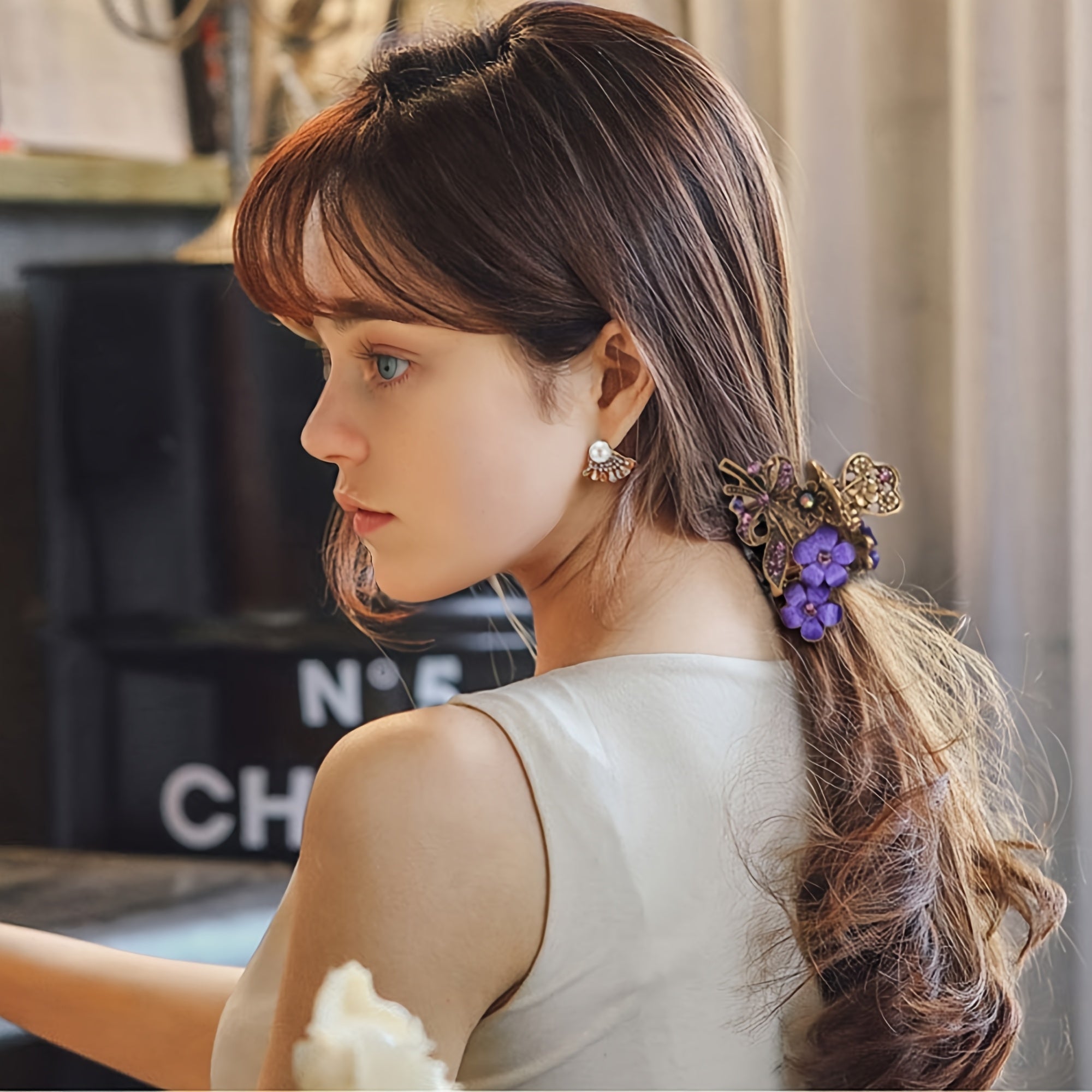 [Retro Hair Claw Clips] 4pcs Retro Flower Medium Hair Claw Clips with Rhinestone | Women's Fashion Metal Alloy Hairpins for Mid-Length Hair - Perfect for Daily Use, Parties, and Gifts